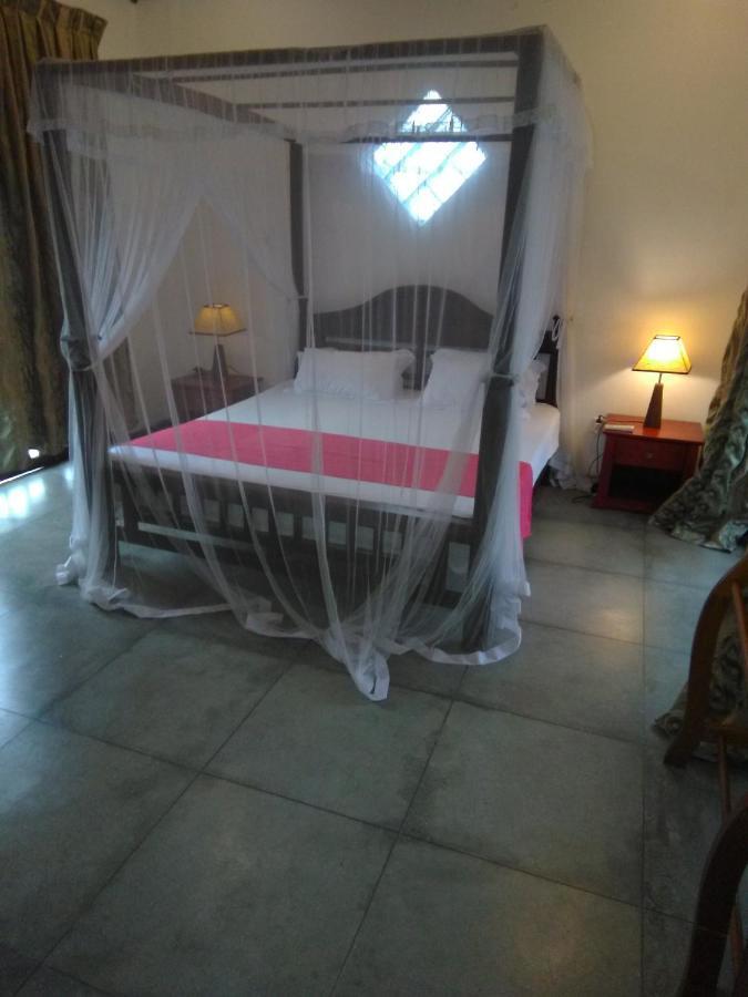 Srimali'S Residence Unawatuna Extérieur photo