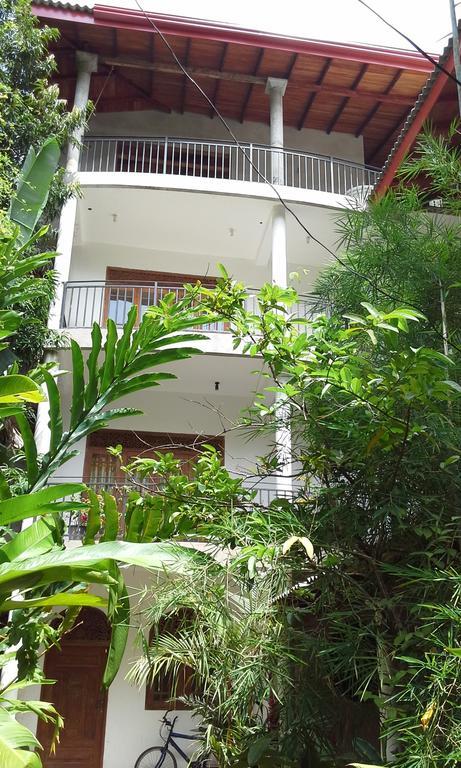 Srimali'S Residence Unawatuna Extérieur photo